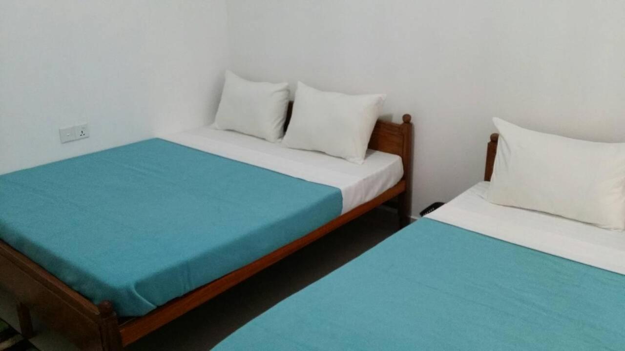 Tea Breeze Motel ナラタニヤ エクステリア 写真